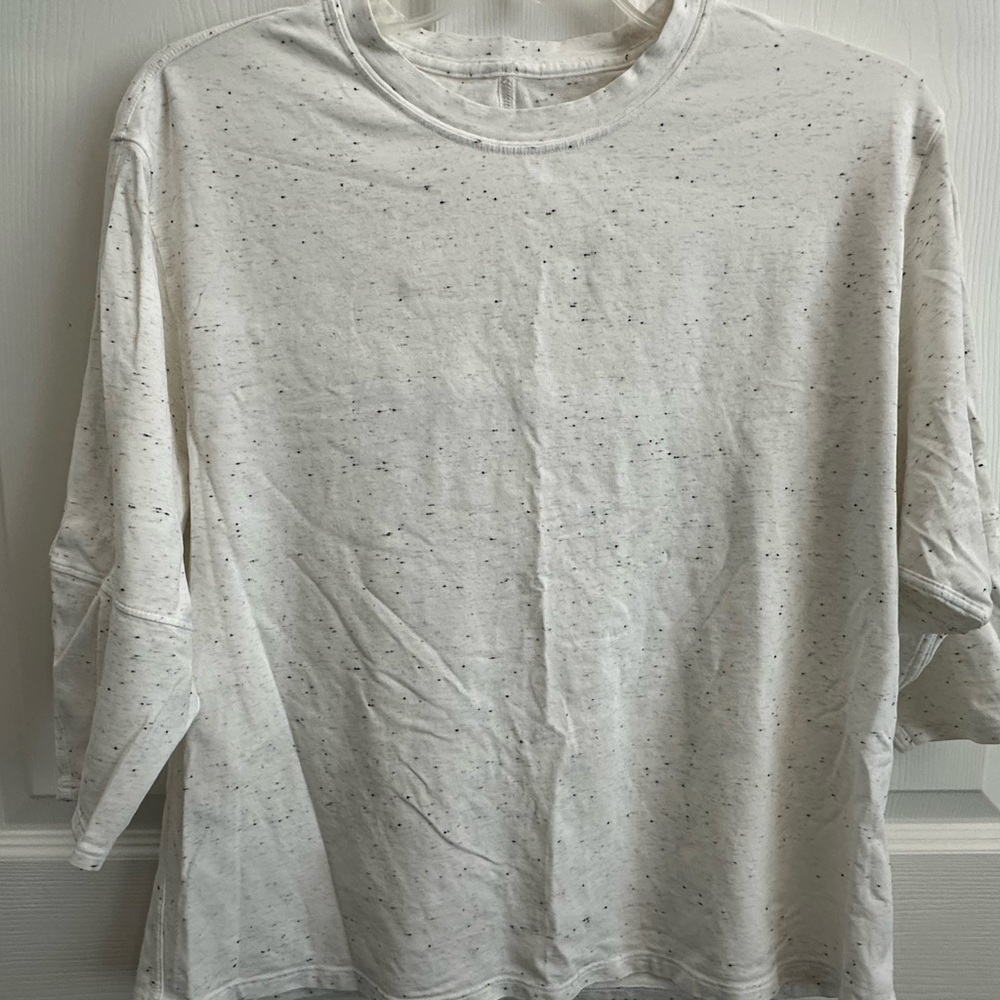 lululemon athletica Speckled White Mid Sleeve shirt